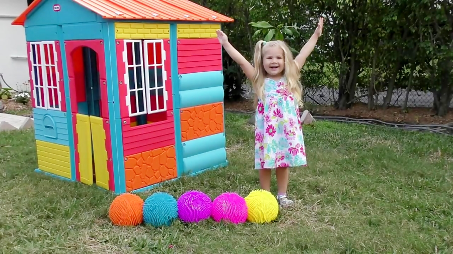 دیانا و اسباب بازی ها - پرنسس دیانا و آهنگ توپ های رنگی کوچولو